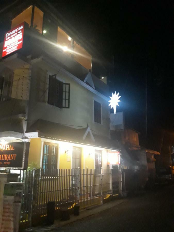 Seaway'S Inn Kochi Exterior photo