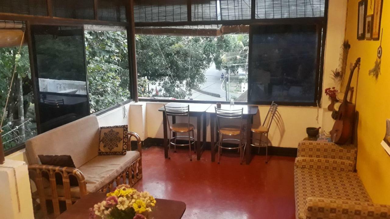 Seaway'S Inn Kochi Exterior photo